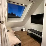 - Elias - Adults Only * Dortmund