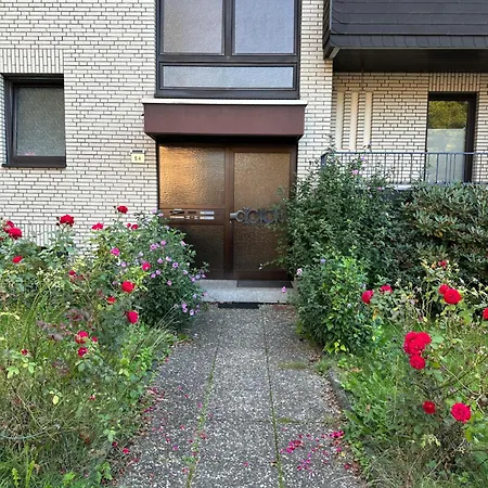 - Elias - Adults Only Dortmund