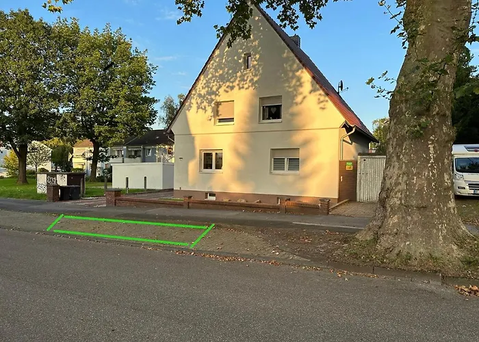 Daire - Elias - Adults Only *